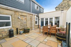 Courtyard- click for photo gallery